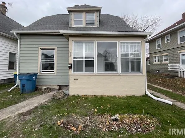 123 W 8th St, Mishawaka, IN 46544
