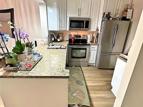 3rd image of 9410 Poinciana Place #303