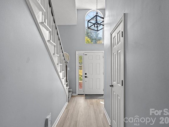 3rd image of 3688 Lake Spring Ave NW
