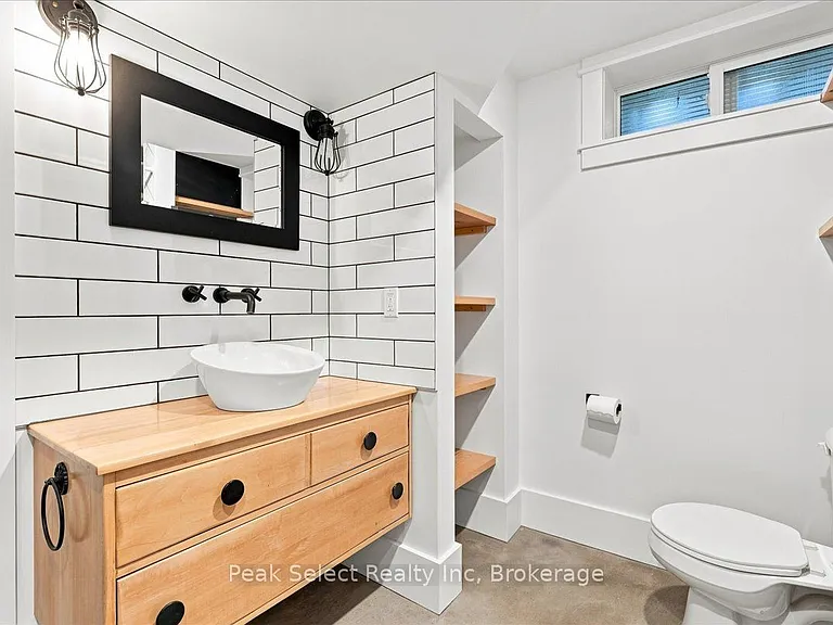 191 Maple Ave — Photo 28