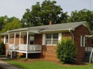 124 Hines Dr, Winston Salem, NC 27107