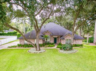 13883 Oakwood Park Ln, Jacksonville, FL 32224