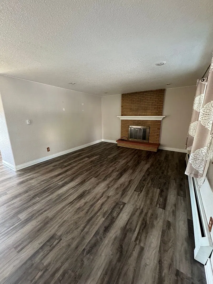 4698 S Fountain Cir Littleton — Photo 3