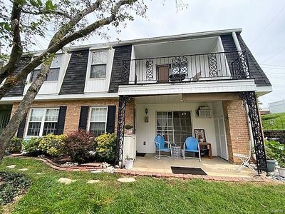 1714 Herault Pl APT D, Saint Louis, MO, 63125