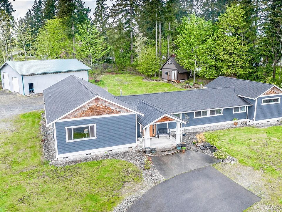 1st image of 8105 210th Ave E