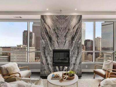 2001 N Lincoln St UNIT 1811, Denver, CO, 80202