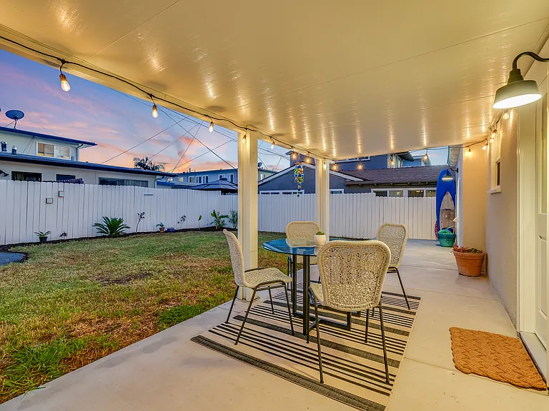 325 W Avenida Palizada — Photo 29