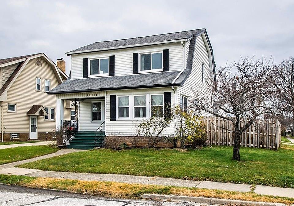 1st image of 16800 Pearldale Ave