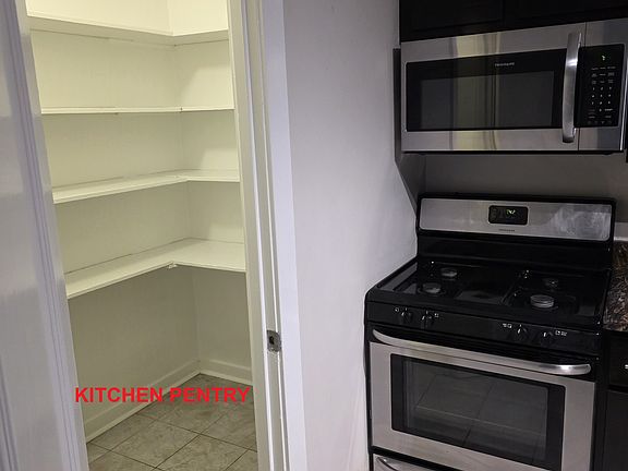4th image of 5022 W Palmer St #1