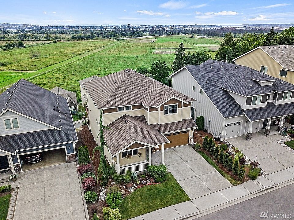 1st image of 1106 76th Ave NE