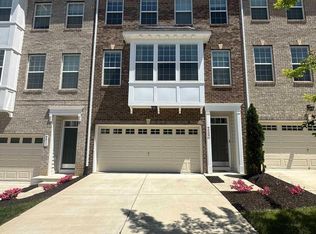 9009 Village Springs Dr, Upper Marlboro, MD 20772