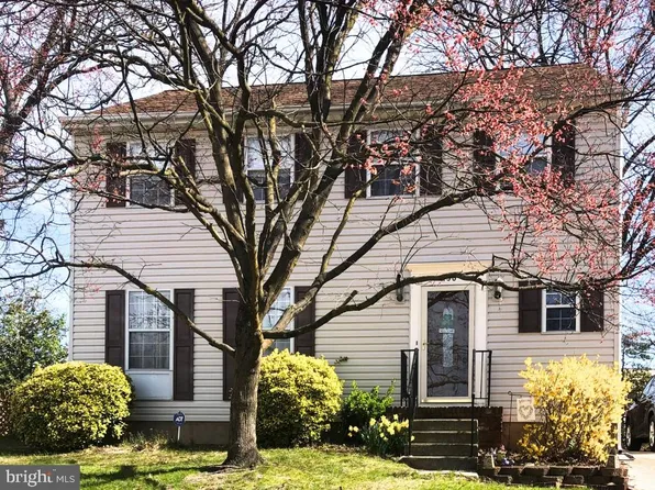 430 Williamstowne Ct, Millersville, MD 21108