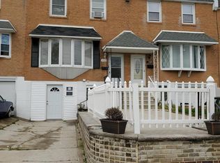 9923 S Canterbury Rd, Philadelphia, PA 19114