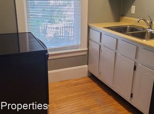 46 S Chestnut St APT 3, Augusta, ME 04330