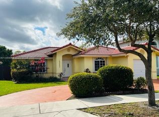 16288 SW 79th Ter, Miami, FL 33193