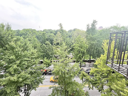 Rented by Corcoran | media 18