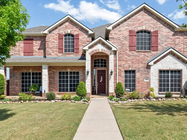 717 Sunrise Dr, Kennedale, TX 76060