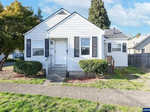 665 Patterson St NW, Salem, OR 97304