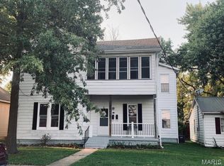 311 W Chester St, Pinckneyville, IL 62274