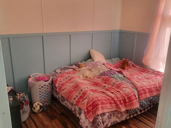 5th image of 2180 N 1950 W