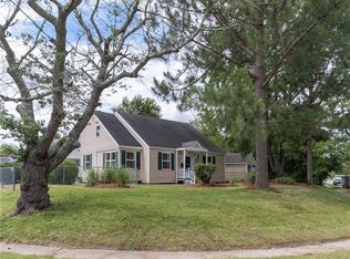 8471 Radnor Rd, Norfolk, VA 23503