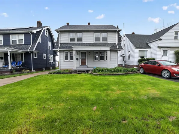 4874 E 95th St, Garfield Heights, OH 44125
