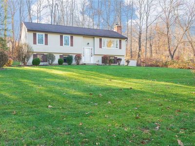 39 Putnam Road, New Milford, CT, 06776