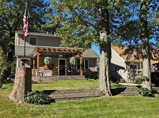 118 Parkway Dr, Erie, PA 16511