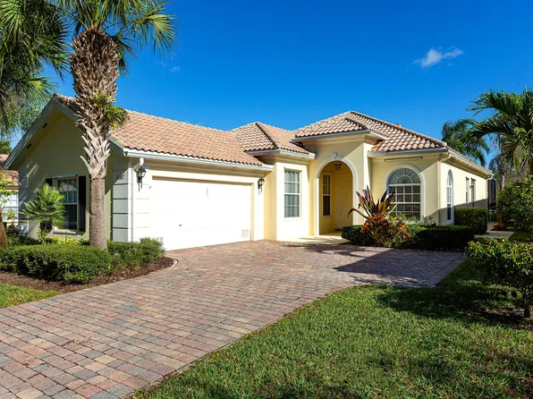 8397 Xanthus Ln, Wellington, FL 33414