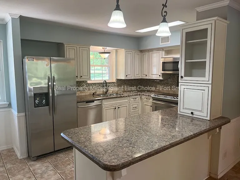 1300 Armistead Rd — Photo 17