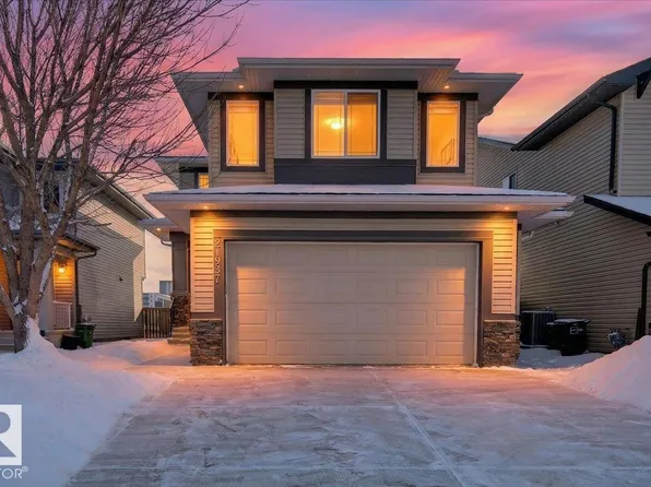 21937 94a Ave NW, Edmonton, AB T5T 1N1