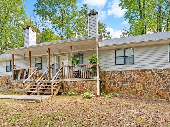82 Churchill Dr Unit B, Toccoa, GA 30577