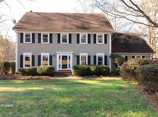 506 Gatewood Dr, Greenwood, SC 29646
