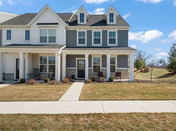 11897 Rhode Island St, Crown Point, IN 46307