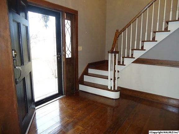 2nd image of 199 Hannah Dr