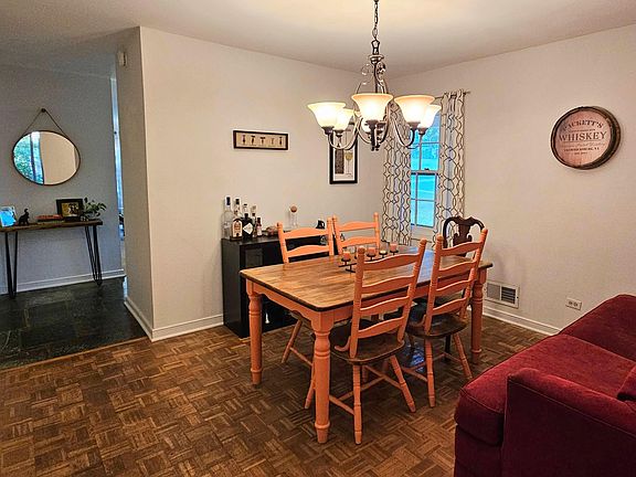 4th image of 1608 Trailridge Rd