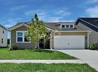 956 Tan Tara Trl, Jacksonville, FL 32221