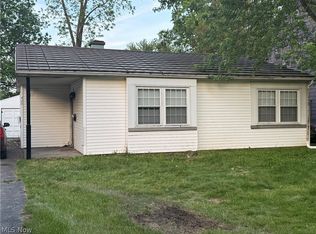 420 Perkinswood Blvd NE, Warren, OH 44483