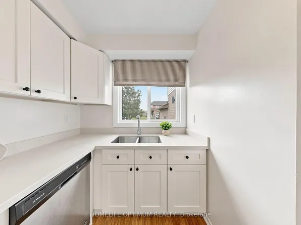 1258 Coleman Ct, Innisfil, ON L9S 1X4