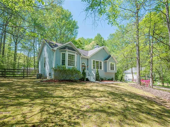 5030 Doubletree Dr, Cumming, GA 30040