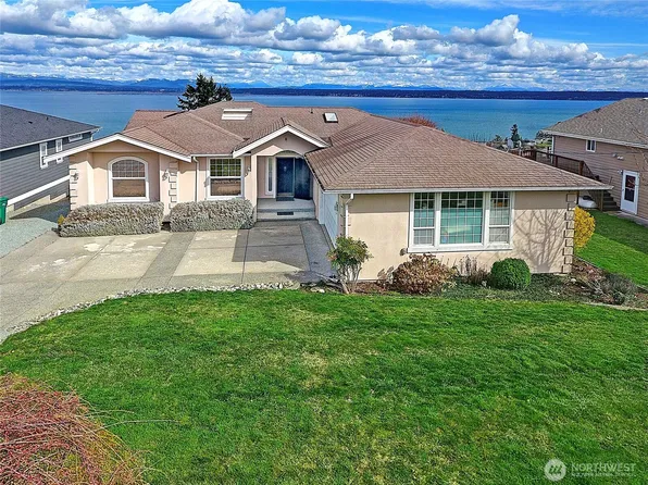 1433 Crestview Drive, Camano Island, WA 98282