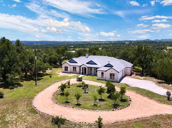 967 Crystal Mountain, Round Mountain, TX 78663