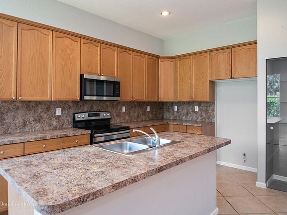 3rd image of 5017 Massy Dr