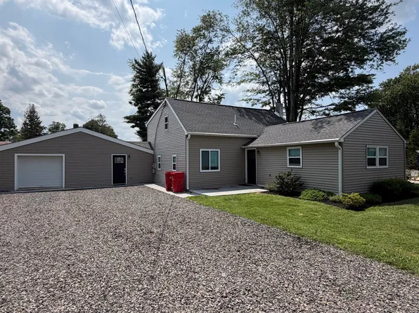 406 Elm St, Warminster, PA 18974