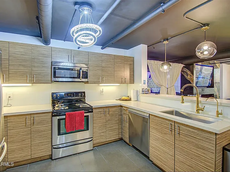535 W Thomas Rd #513 — Photo 5