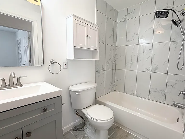 12 Delaware Ave #2 — Photo 7
