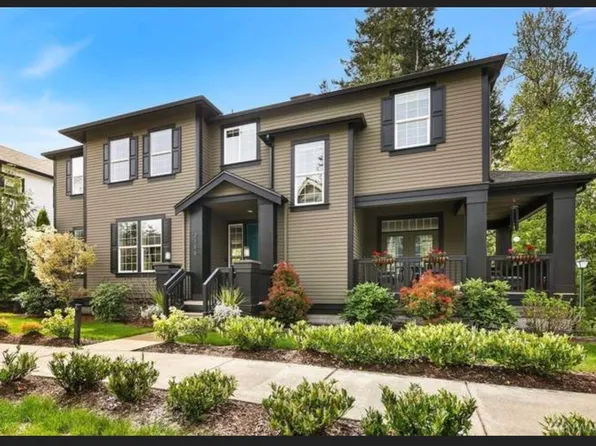 2166 NE Morgan Ln, Issaquah, WA 98029