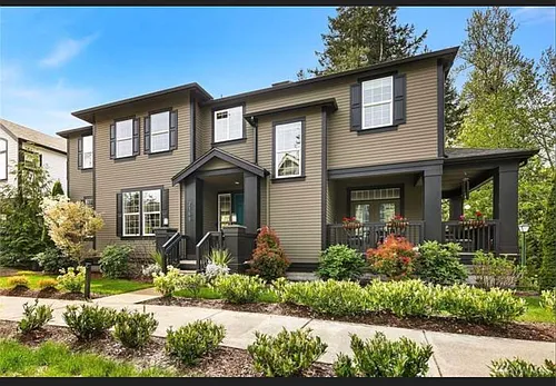 2166 NE Morgan Ln Photo 1
