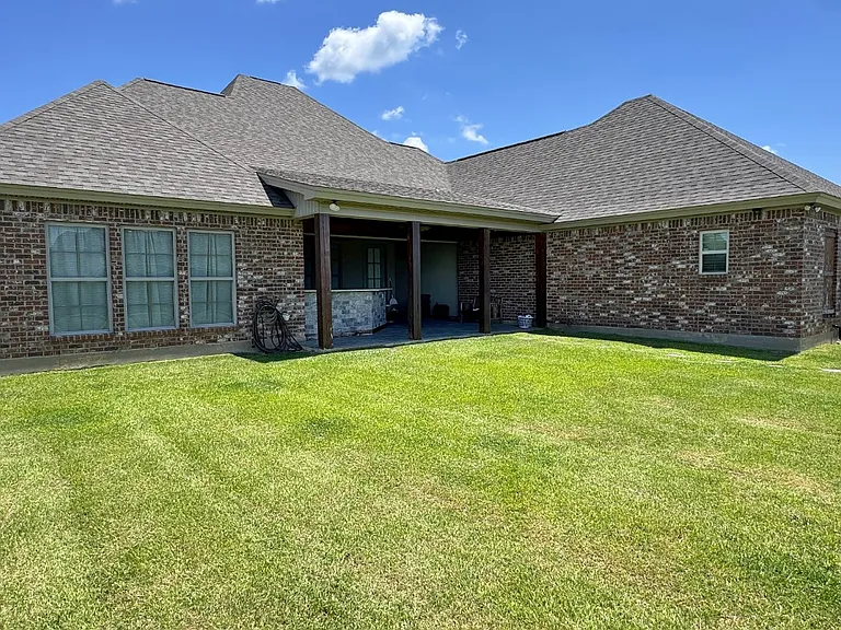 210 Bayou Trace Dr — Photo 9