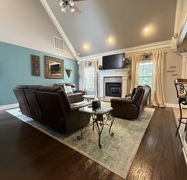 2234 Tall Tree Ln — Photo 8